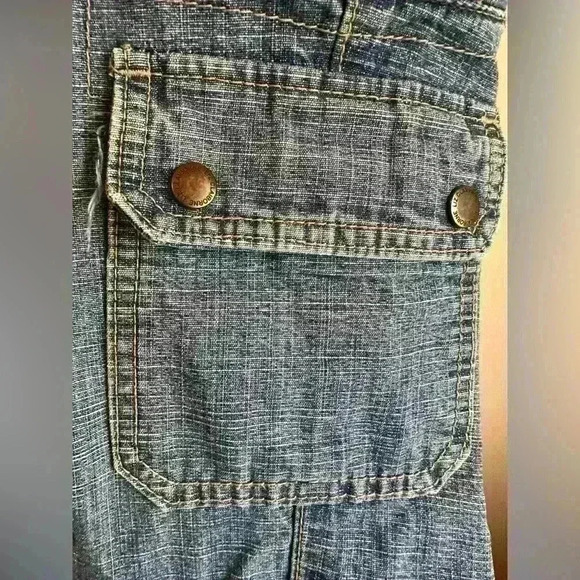 Liz Claiborne Size 10 Women’s Jeans/Capris. - Picture 10 of 10